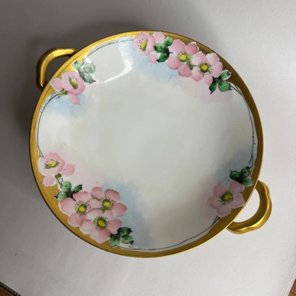 Vintage Japan Hand Painted Porcelain Footed Bowl Floral‎ Gold Trim Lusterware
